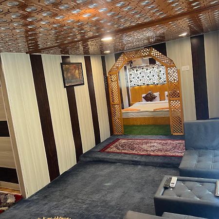Hotel Aristotle Group Of Houseboats & Transportation Srīnagar Exterior foto