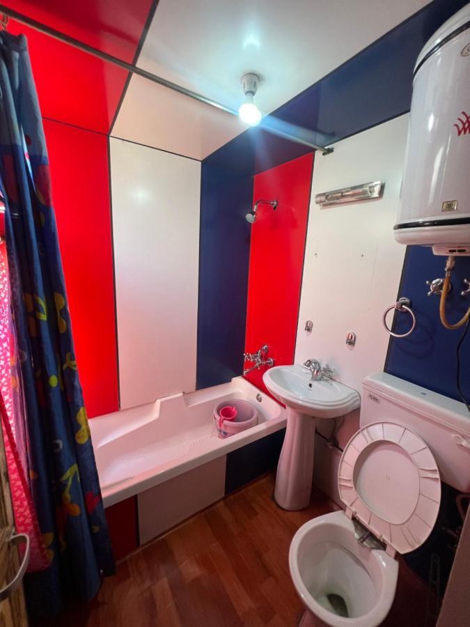 Hotel Aristotle Group Of Houseboats & Transportation Srīnagar Exterior foto