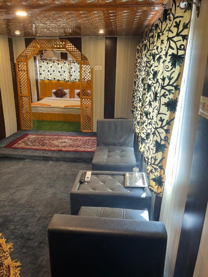 Hotel Aristotle Group Of Houseboats & Transportation Srīnagar Exterior foto